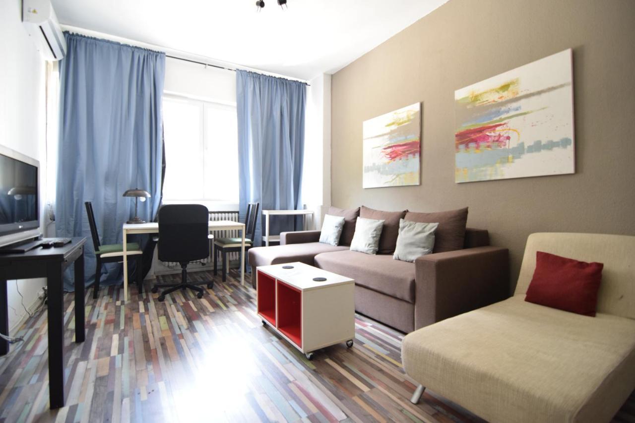 Resedinta Balcescu Apartment บูคาเรสต์ ภายนอก รูปภาพ